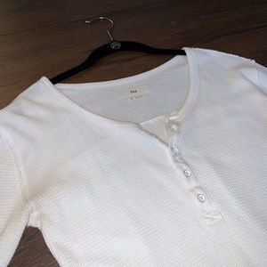 Aritzia Top - TNA Long Sleeve Thermal Top
